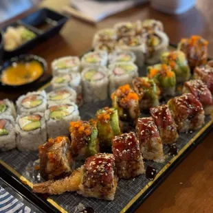 food, sushi, sashimi, sushi and sashimi