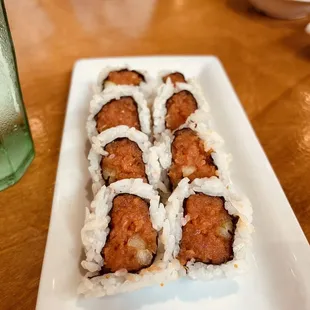 Spicy tuna roll