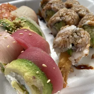 Rainbow roll &amp; shrimp tempura