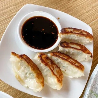 GYOZA