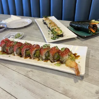 Salmon Skin Hand Roll