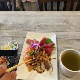 Sashimi Salad