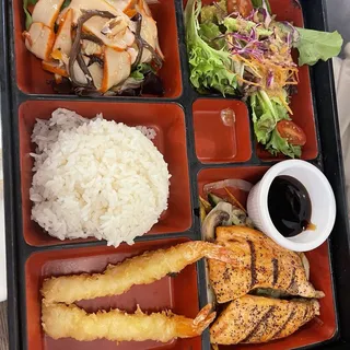Grilled Salmon Bento Box Lunch