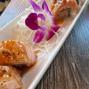 Seared Salmon Sushi