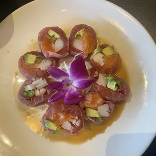 Red Rose Roll