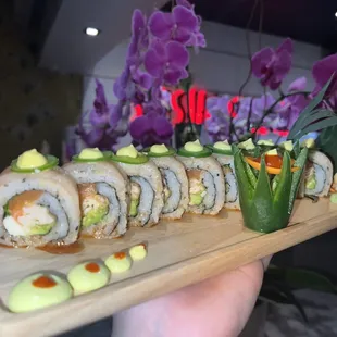 sushi and sashimi, interior