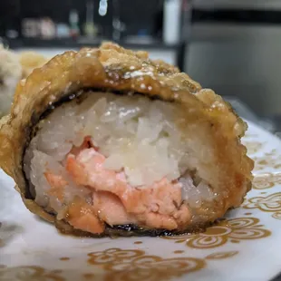 Inside of tempura bagel roll