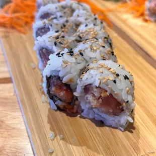sushi, sashimi, sushi and sashimi, food