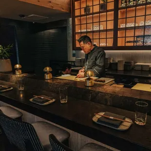 sushi and sashimi, interior