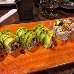 Dragon Eel Sushi Roll