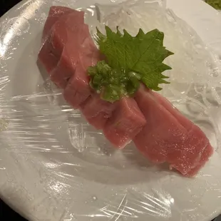 best tuna sashimi EVER!!! Have to try.