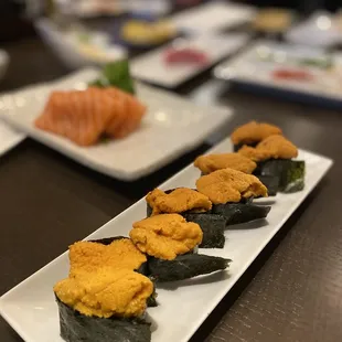 Uni sushi