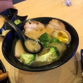 104. Tonkatsu Ramen