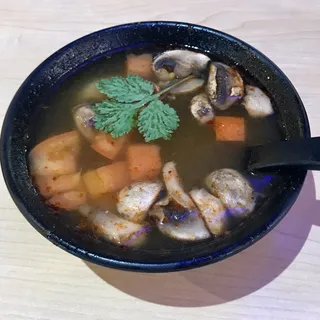 2. Tom Yam Soup (Shrimp)