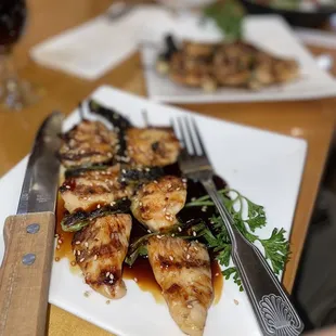 Chicken skewers one serving