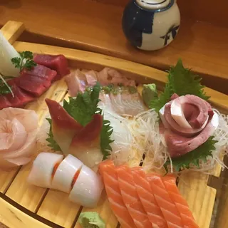 Sashimi Boat C (30pcs)