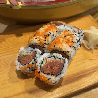 26. Tuna Sushi Roll