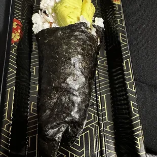 Cali Hand Roll