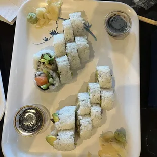 Sushi rolls