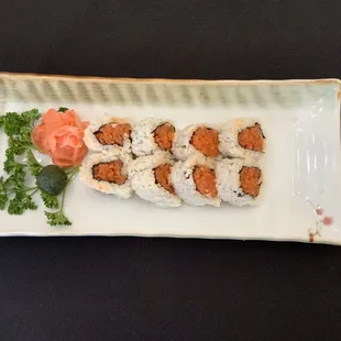 Spicy tuna roll