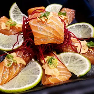 Salmon Garlic Chips Sashimi w/ponzu sauce $16