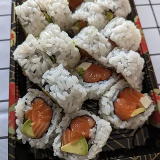 Salmon Avocado Roll
