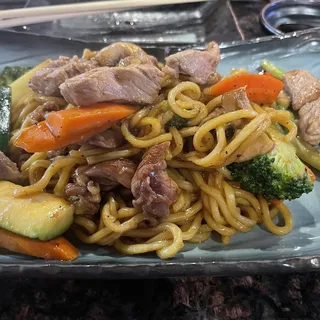 Beef Yakisoba