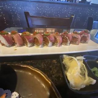 Yellowtail Delight Roll