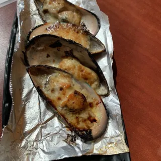 Baked Green Mussel (2 Pcs.)