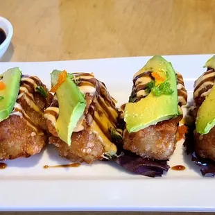 Crunchy rice tuna thing