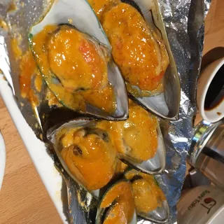 Baked Mussels.