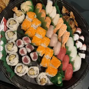 food, sushi and sashimi, sushi, sashimi