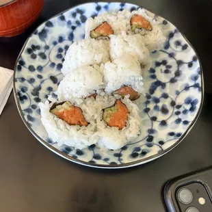 spicy tuna roll