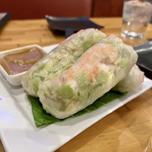 Their 3 Piece Fresh Spring Roll are some of my local favorites. November 2021.