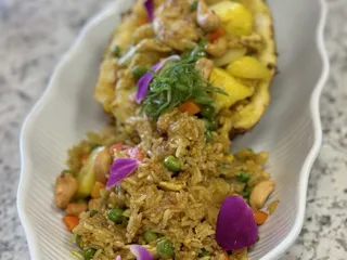 Pha Ka Thai and Japanese Cuisine