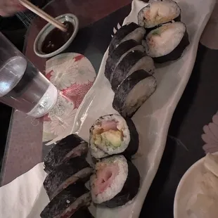 Spicy Yellowtail Roll, butter fish