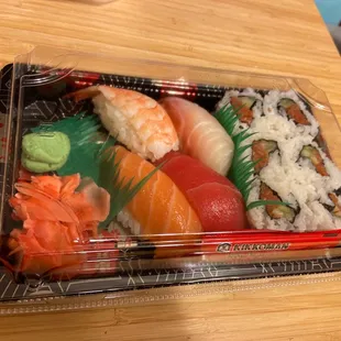 Spicy tuna combo