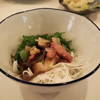 wakame salad