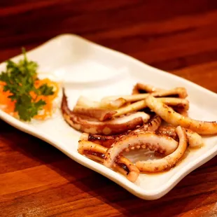 Yaki Ika: Grilled squid with salt and pepper.