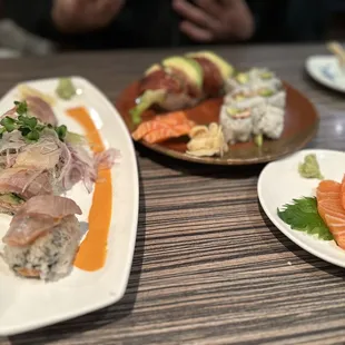 Tomi special, salmon sashimi