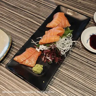 Salmon Sashimi