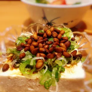 Cold tofu with pine nuts