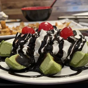 dessert, food