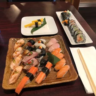 Truffle Salmon Tartar Roll