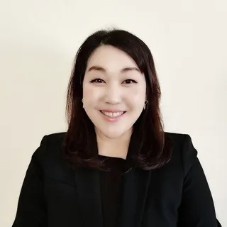 Lisa W.