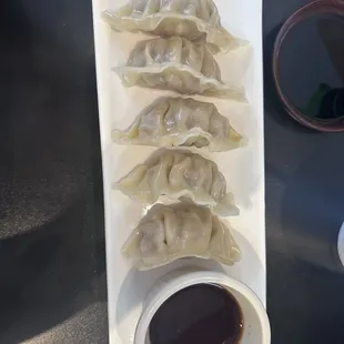 Steamed dumplings