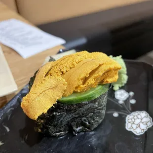 Uni Nigiri
