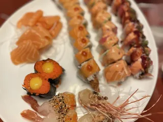 Charlie's Sushi & Japanese Restaurant