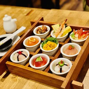 Taste of Umi (Temari Sushi)