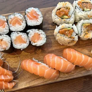 food, sushi, sashimi, sushi and sashimi